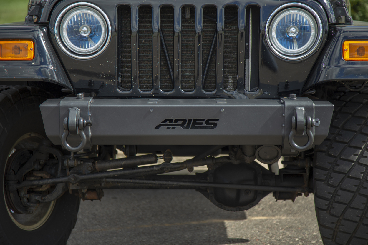 Learn about TrailCrusher® Jeep Wrangler & Gladiator Bumpers from ARIES