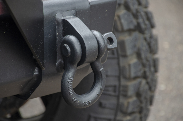 ARIES TrailCrusher® Jeep bumper shackle mount