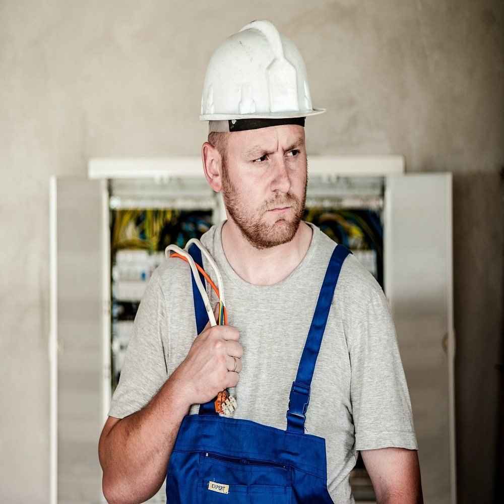 Electrician in Goodyear