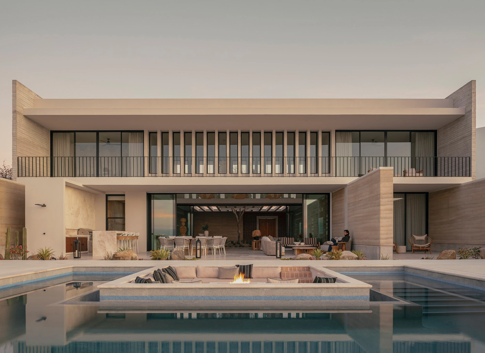 Casa del Este that blends into the landscape of Cabo del Este in Baja California Sur, Mexico