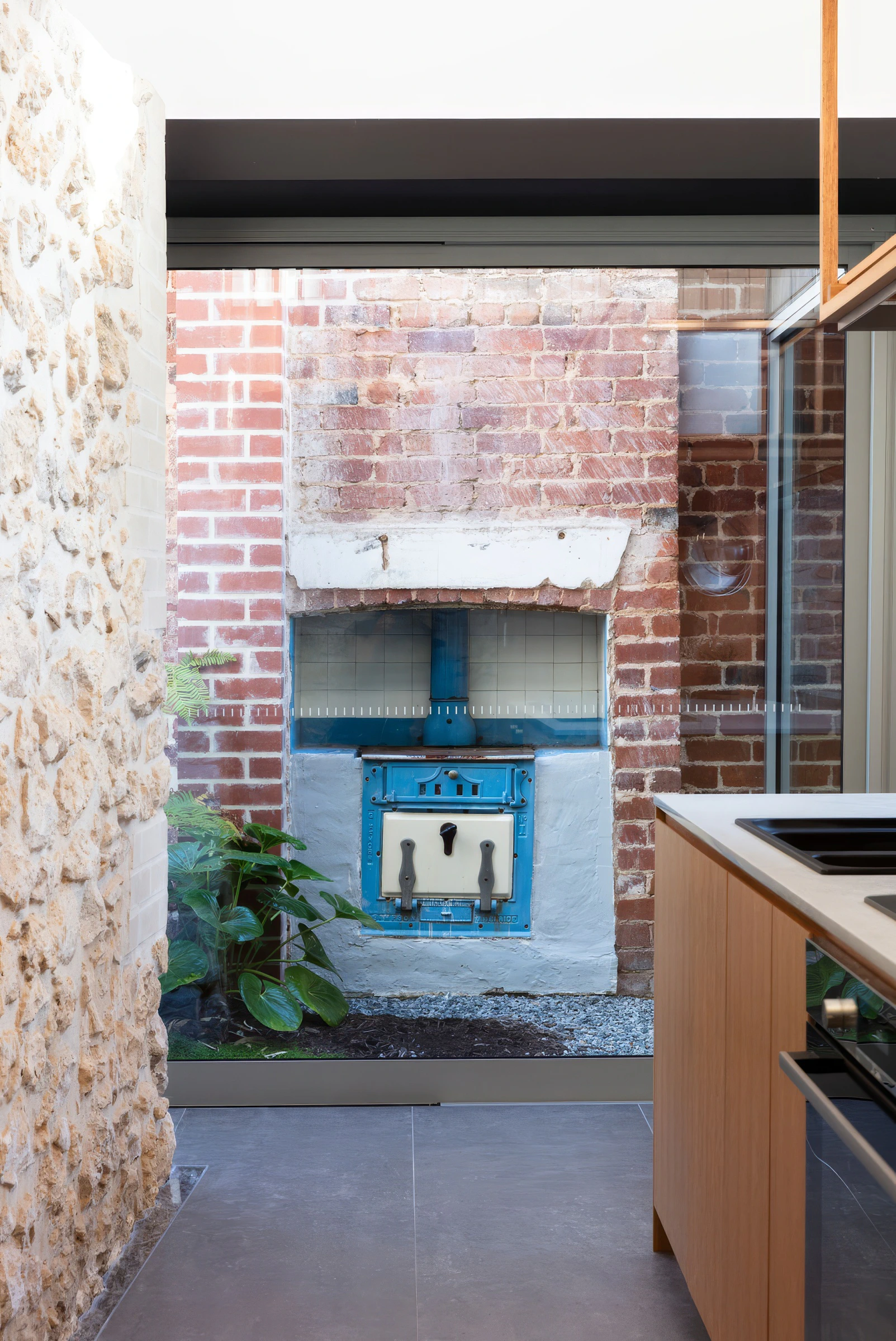 The view of the old stove in the courtyard of the Orient St House