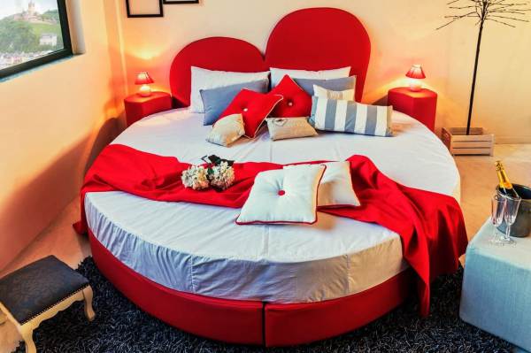 Letto a Forma di Cuore Ponti Divani