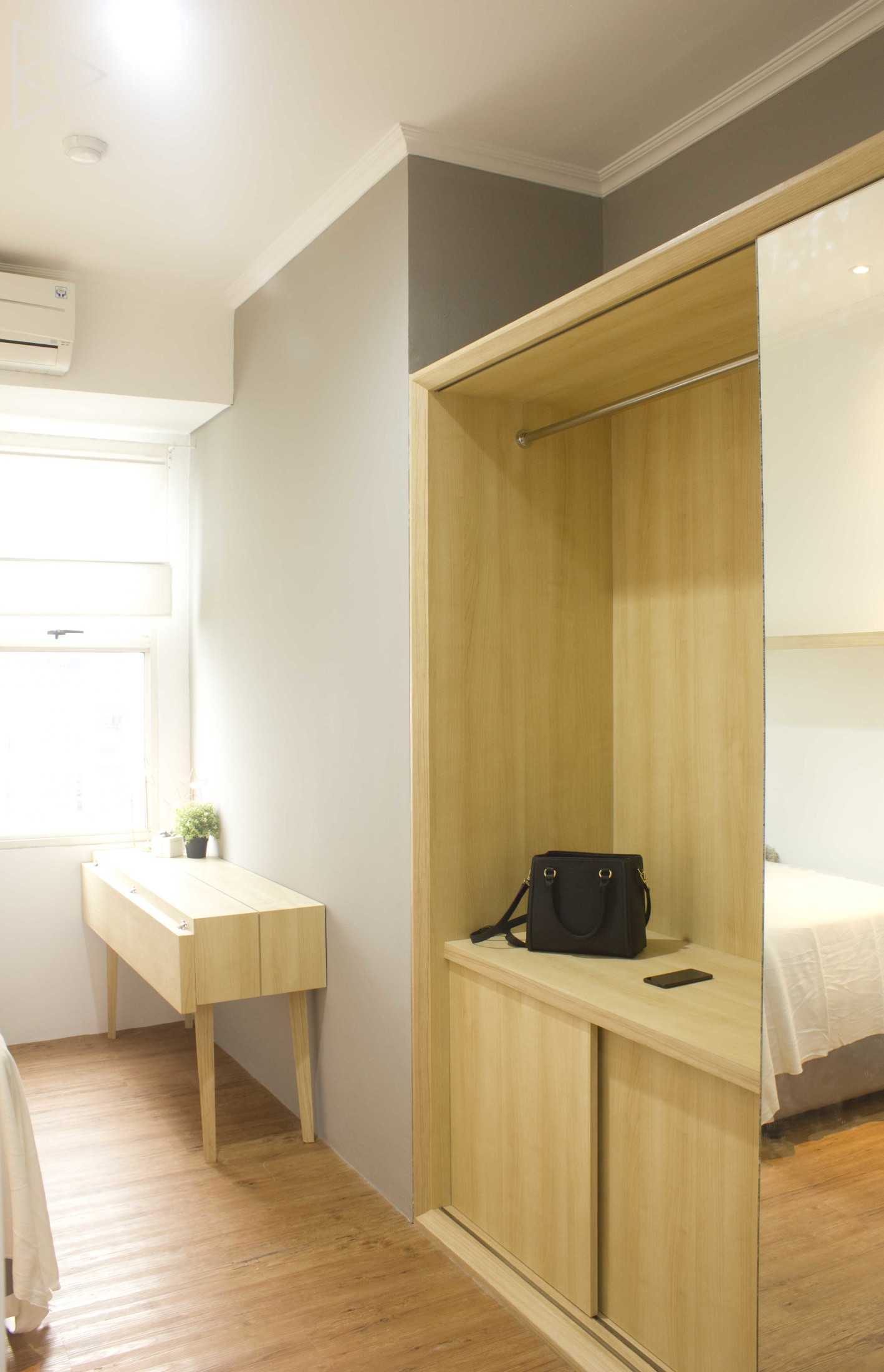 Ties Design & Build Rsa  Apartment Unit Jalan Lingkar Barat, Panunggangan Timur, Tangerang, Pinang, Panunggangan Tim., Pinang, Kota Tangerang, Banten 15143, Indonesia Jalan Lingkar Barat, Panunggangan Timur, Tangerang, Pinang, Panunggangan Tim., Pinang, Kota Tangerang, Banten 15143, Indonesia Kitchen  68556