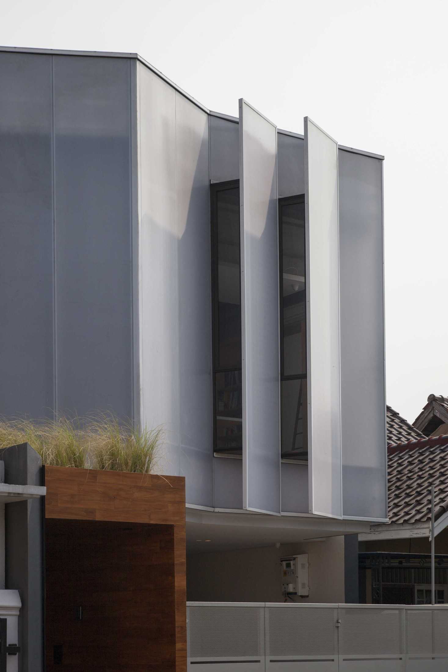 Design Intervention Dsn Intervention Studio Blok D15, Jl. Permata Ayu 2 No.6, Binong, Kec. Curug, Tangerang, Banten 15810, Indonesia Blok D15, Jl. Permata Ayu 2 No.6, Binong, Kec. Curug, Tangerang, Banten 15810, Indonesia Design-Intervention-Dsn-Intervention-Studio  96895