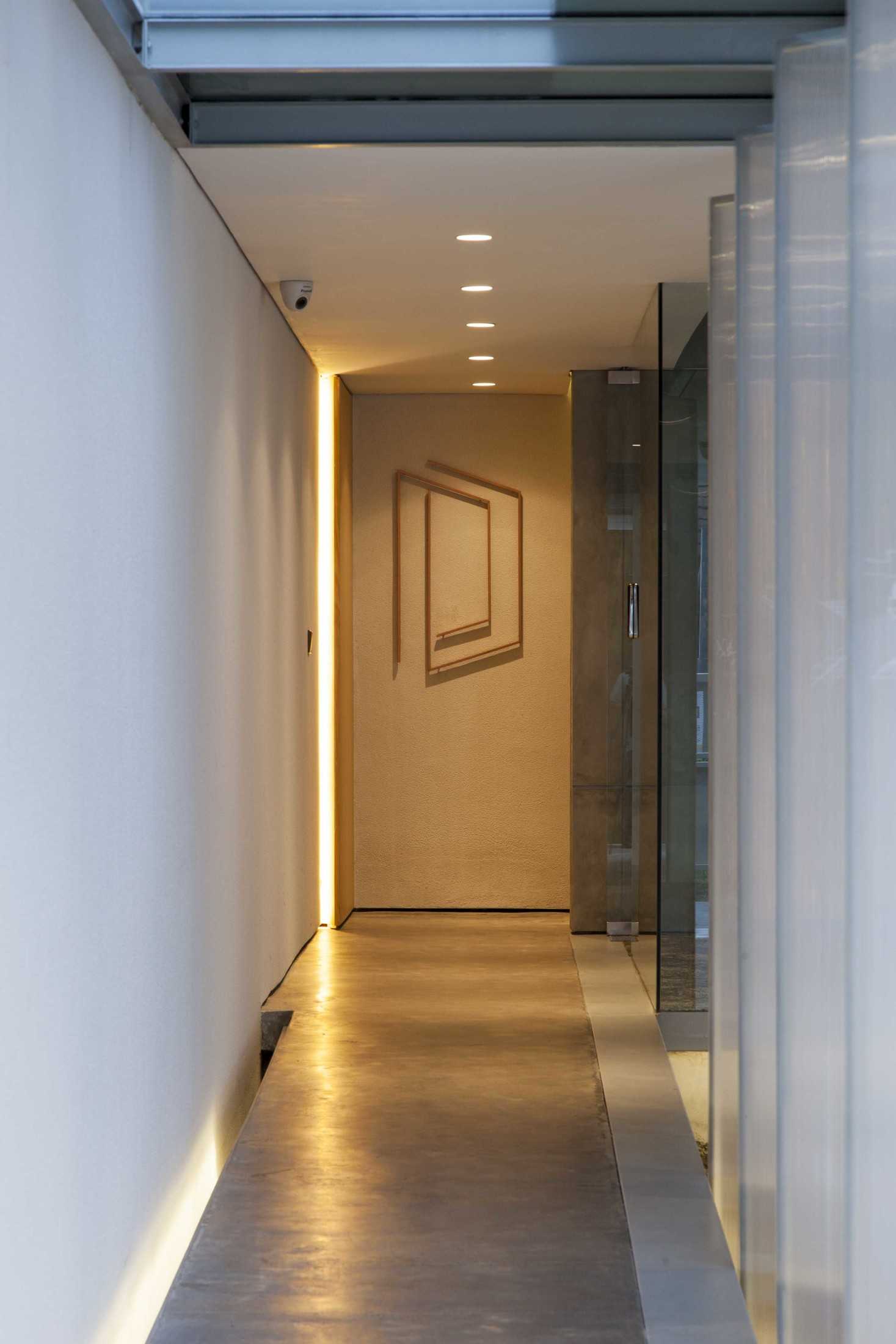 Design Intervention Dsn Intervention Studio Blok D15, Jl. Permata Ayu 2 No.6, Binong, Kec. Curug, Tangerang, Banten 15810, Indonesia Blok D15, Jl. Permata Ayu 2 No.6, Binong, Kec. Curug, Tangerang, Banten 15810, Indonesia Design-Intervention-Dsn-Intervention-Studio  96901