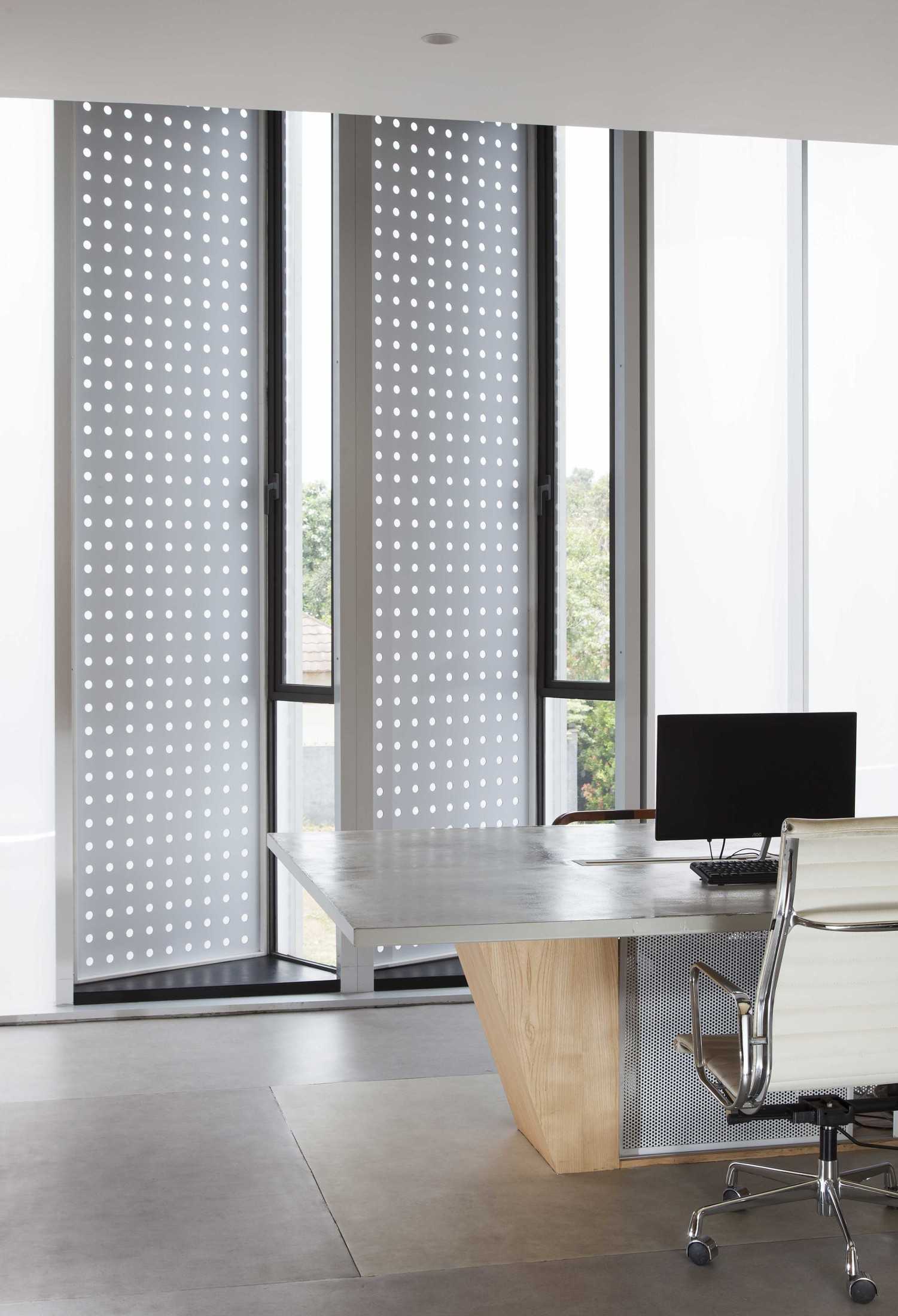 Design Intervention Dsn Intervention Studio Blok D15, Jl. Permata Ayu 2 No.6, Binong, Kec. Curug, Tangerang, Banten 15810, Indonesia Blok D15, Jl. Permata Ayu 2 No.6, Binong, Kec. Curug, Tangerang, Banten 15810, Indonesia Design-Intervention-Dsn-Intervention-Studio  96909