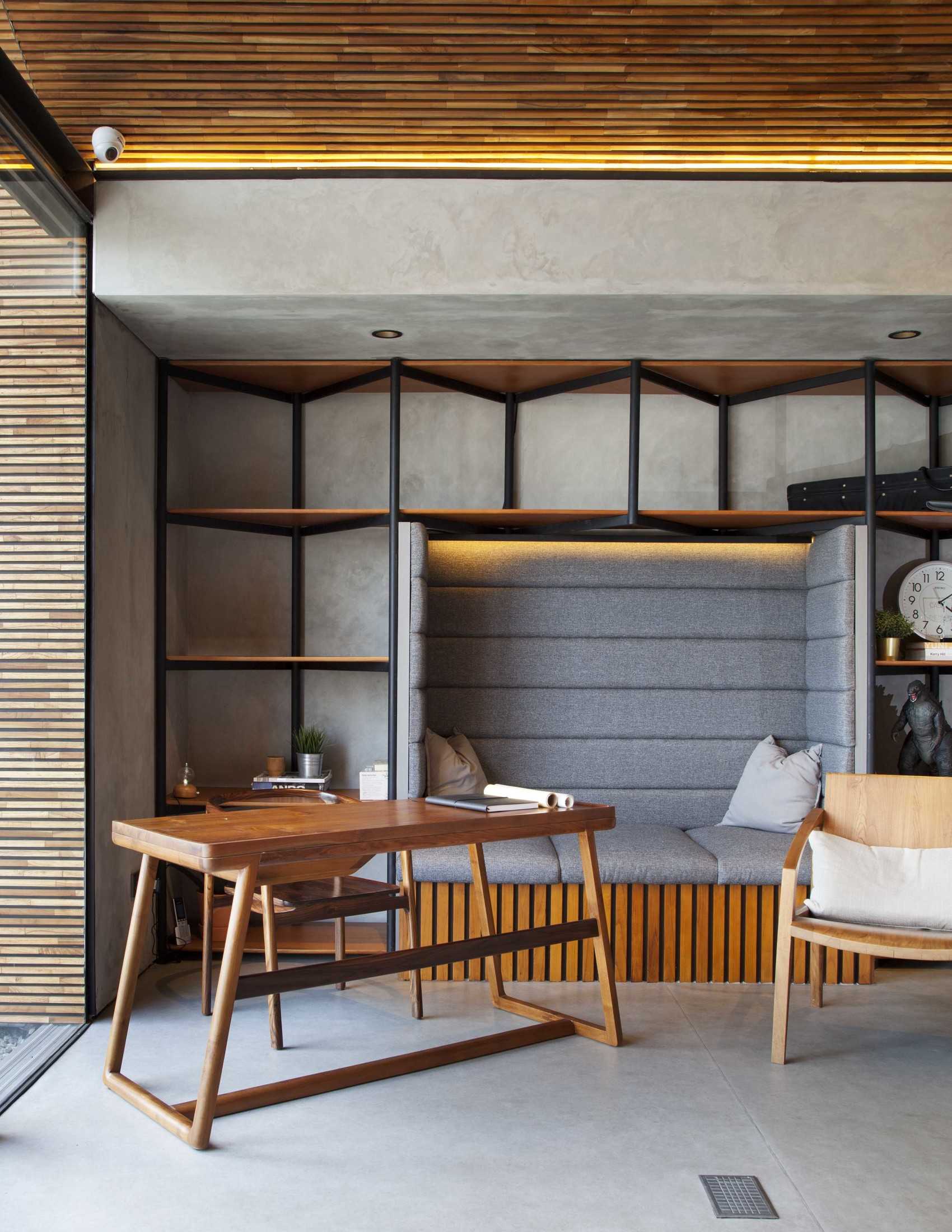 Design Intervention Dsn Intervention Studio Blok D15, Jl. Permata Ayu 2 No.6, Binong, Kec. Curug, Tangerang, Banten 15810, Indonesia Blok D15, Jl. Permata Ayu 2 No.6, Binong, Kec. Curug, Tangerang, Banten 15810, Indonesia Design-Intervention-Dsn-Intervention-Studio  96916