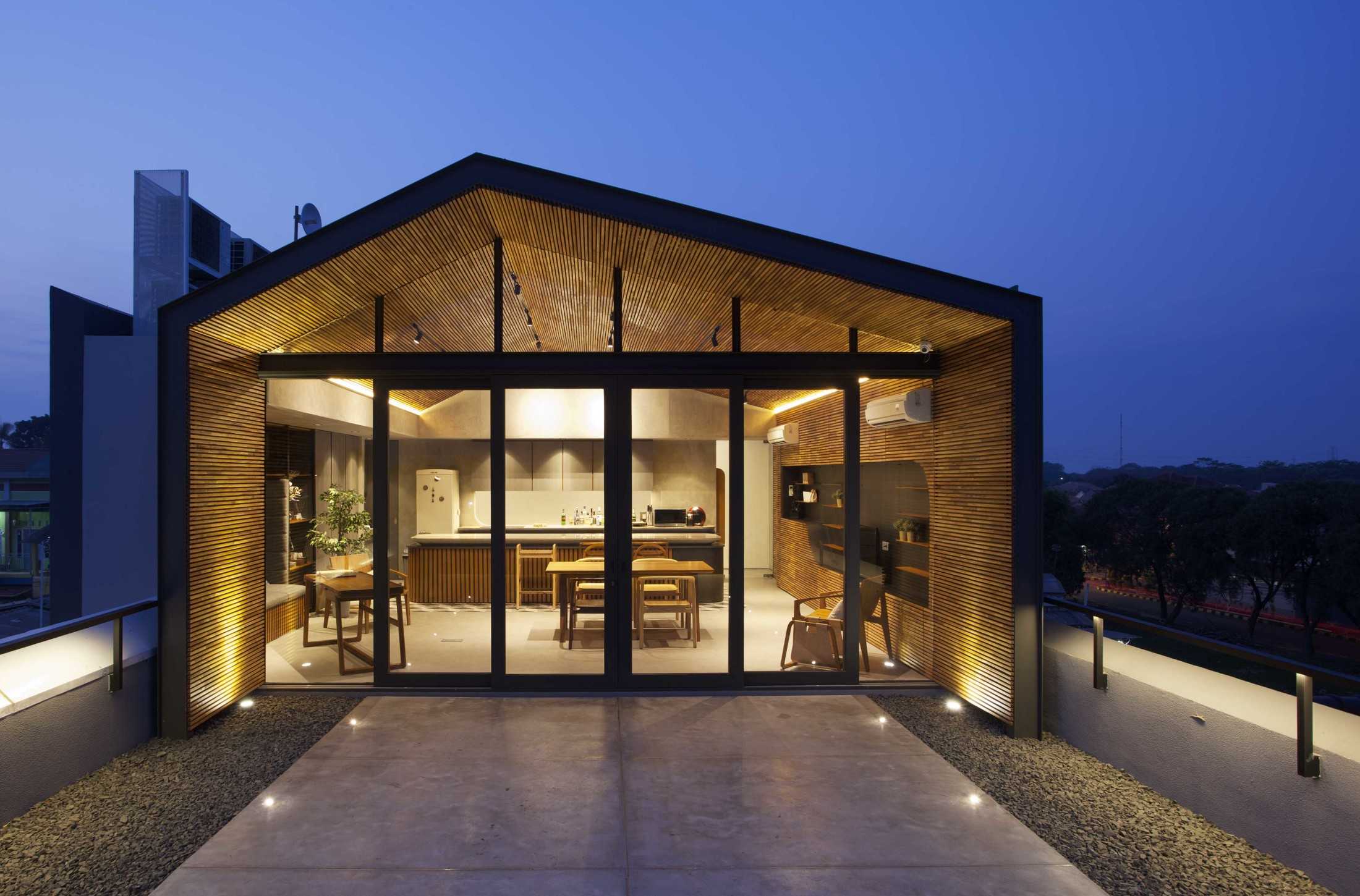 Design Intervention Dsn Intervention Studio Blok D15, Jl. Permata Ayu 2 No.6, Binong, Kec. Curug, Tangerang, Banten 15810, Indonesia Blok D15, Jl. Permata Ayu 2 No.6, Binong, Kec. Curug, Tangerang, Banten 15810, Indonesia Design-Intervention-Dsn-Intervention-Studio  96920