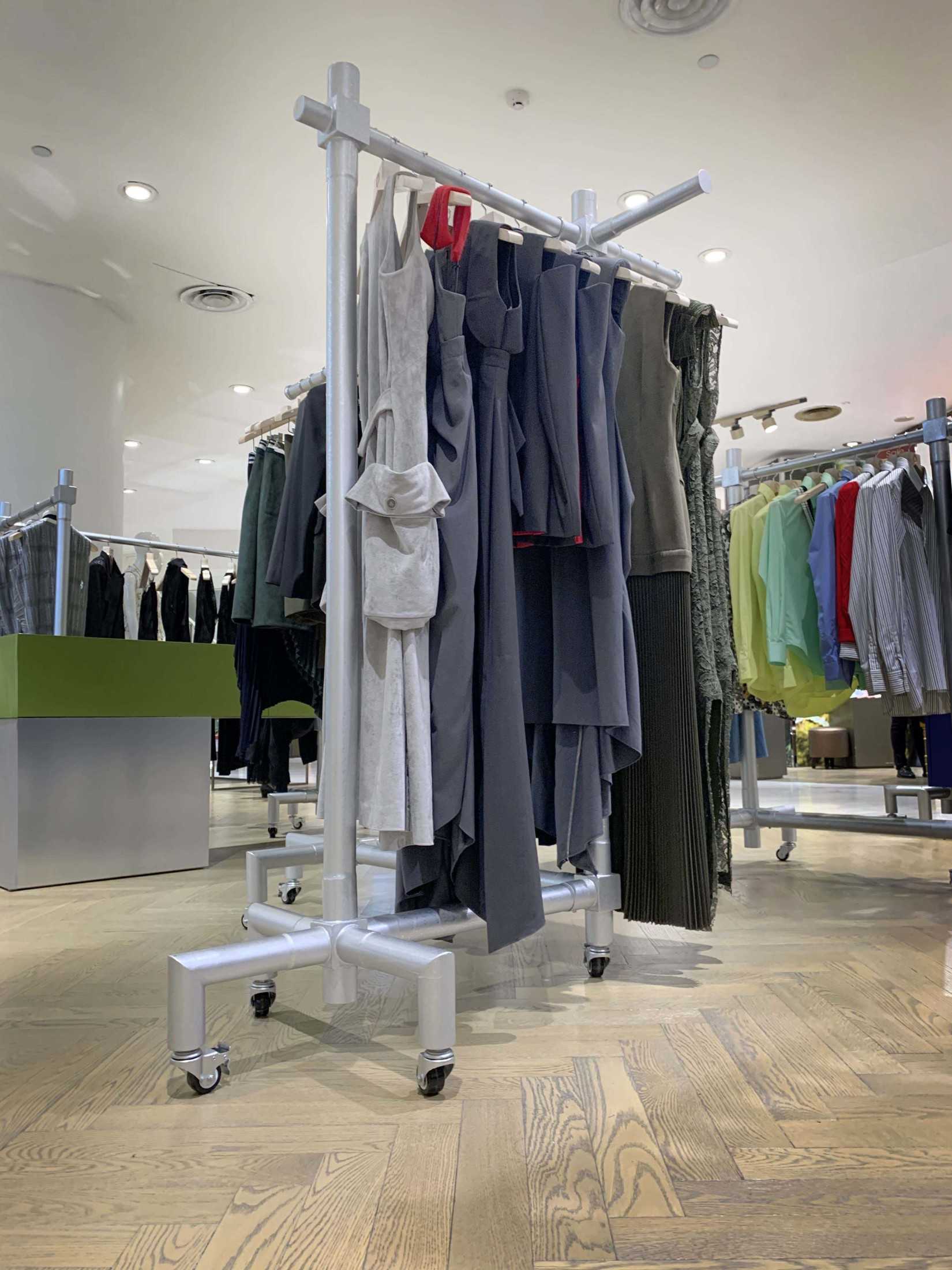 Design Donk Patrick Owen Central Jl. M.h. Thamrin No.1, Kb. Melati, Kec. Menteng, Kota Jakarta Pusat, Daerah Khusus Ibukota Jakarta 10310, Indonesia Jl. M.h. Thamrin No.1, Kb. Melati, Kec. Menteng, Kota Jakarta Pusat, Daerah Khusus Ibukota Jakarta 10310, Indonesia Design-Donk-Patrick-Owen-Central  99284