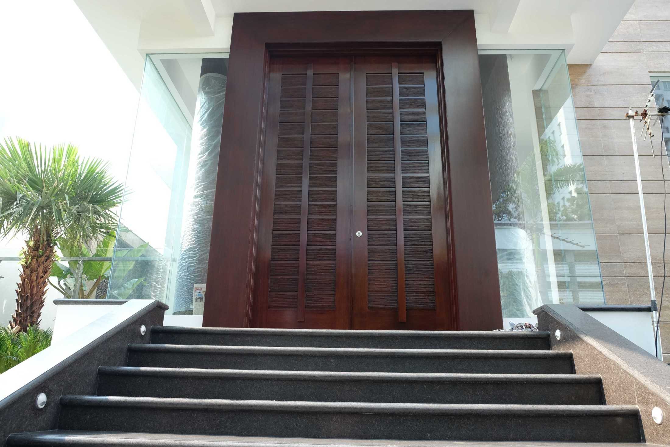 Yoga Irawan Project Arthagading Kec. Klp. Gading, Kota Jkt Utara, Daerah Khusus Ibukota Jakarta, Indonesia Kec. Klp. Gading, Kota Jkt Utara, Daerah Khusus Ibukota Jakarta, Indonesia Detail Pintu Utama  76947