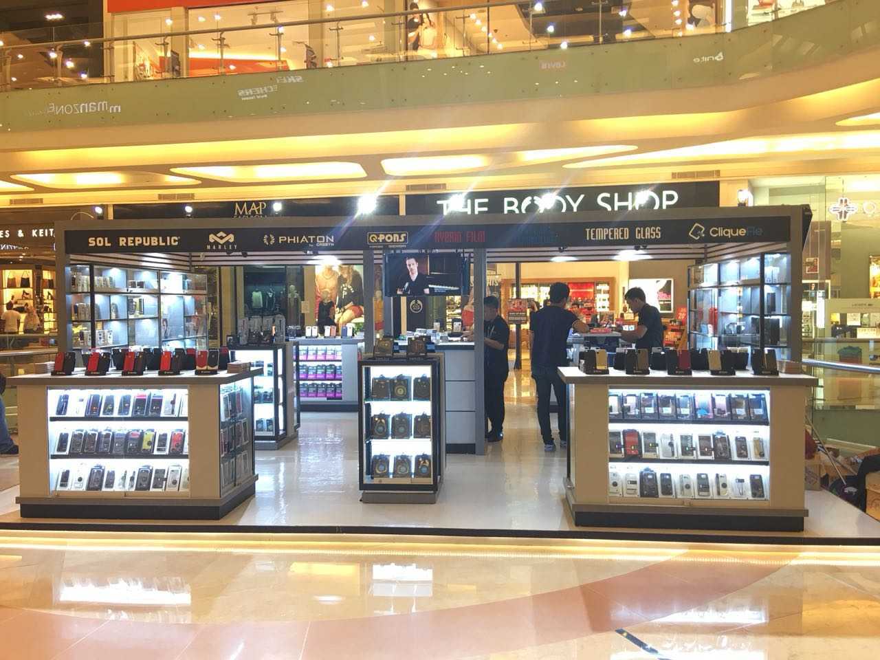 David Atmacendana Playworks Store Makassar Kawasan Terpadu Trans Studio Makassar, Jalan Hm. Dg. Patompo, Metro Tanjung Bunga, Maccini Sombala, Tamalate, Kota Makassar, Sulawesi Selatan 90224, Indonesia Kawasan Terpadu Trans Studio Makassar, Jalan Hm. Dg. Patompo, Metro Tanjung Bunga, Maccini Sombala, Tamalate, Kota Makassar, Sulawesi Selatan 90224, Indonesia David-Atmacendana-Playworks-Store-Makassar Modern 55877