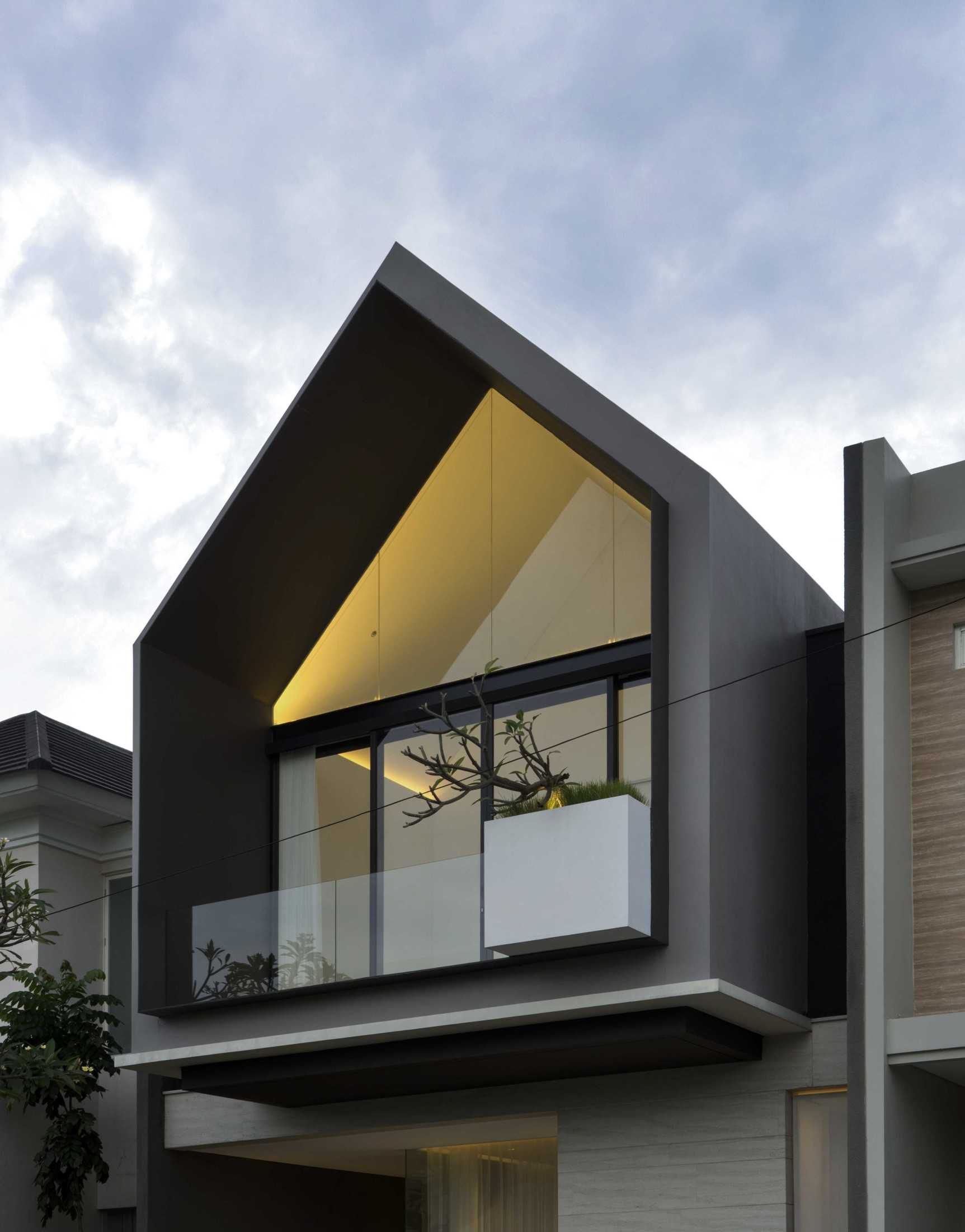 Simple Projects Architecture 'hhh' House Surabaya, Kota Sby, Jawa Timur, Indonesia  Simple-Projects-Architecture-Hhh-House  75046