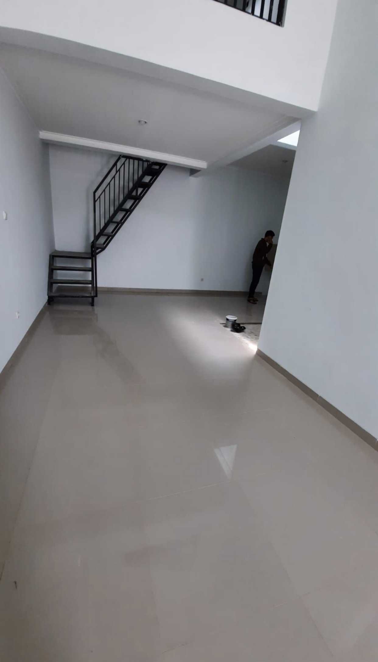 Pt. Abysatya Dynamika Flamboyant Ari's Project, Bsd Sinar Mas Land Plaza, Jl. Bsd Green Boulevard Barat Kav. Office Park No. 1, Sampora, Tangerang, Banten 15157, Indonesia Sinar Mas Land Plaza, Jl. Bsd Green Boulevard Barat Kav. Office Park No. 1, Sampora, Tangerang, Banten 15157, Indonesia Ptadf-Project-Pak-Ari-Bsd  111689