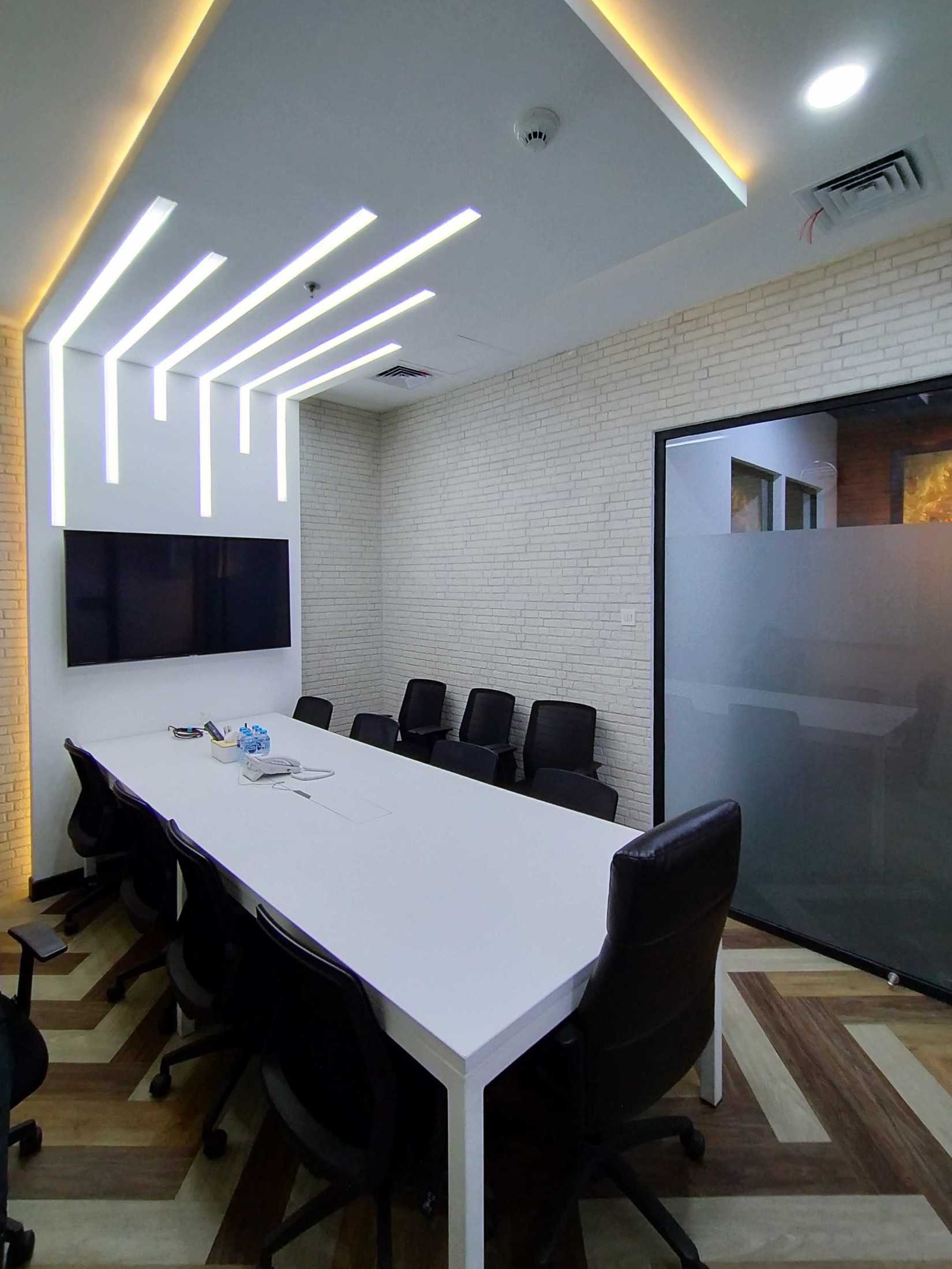 Scala (Pt Skala Makna Ruang) Nki Office Gedung Artha Graha, Jl. Jend. Sudirman No.kav 52-53, Rt.5/rw.3, Senayan, Kec. Kby. Baru, Kota Jakarta Selatan, Daerah Khusus Ibukota Jakarta 12190, Indonesia Gedung Artha Graha, Jl. Jend. Sudirman No.kav 52-53, Rt.5/rw.3, Senayan, Kec. Kby. Baru, Kota Jakarta Selatan, Daerah Khusus Ibukota Jakarta 12190, Indonesia Scala-Nki-Office  107189