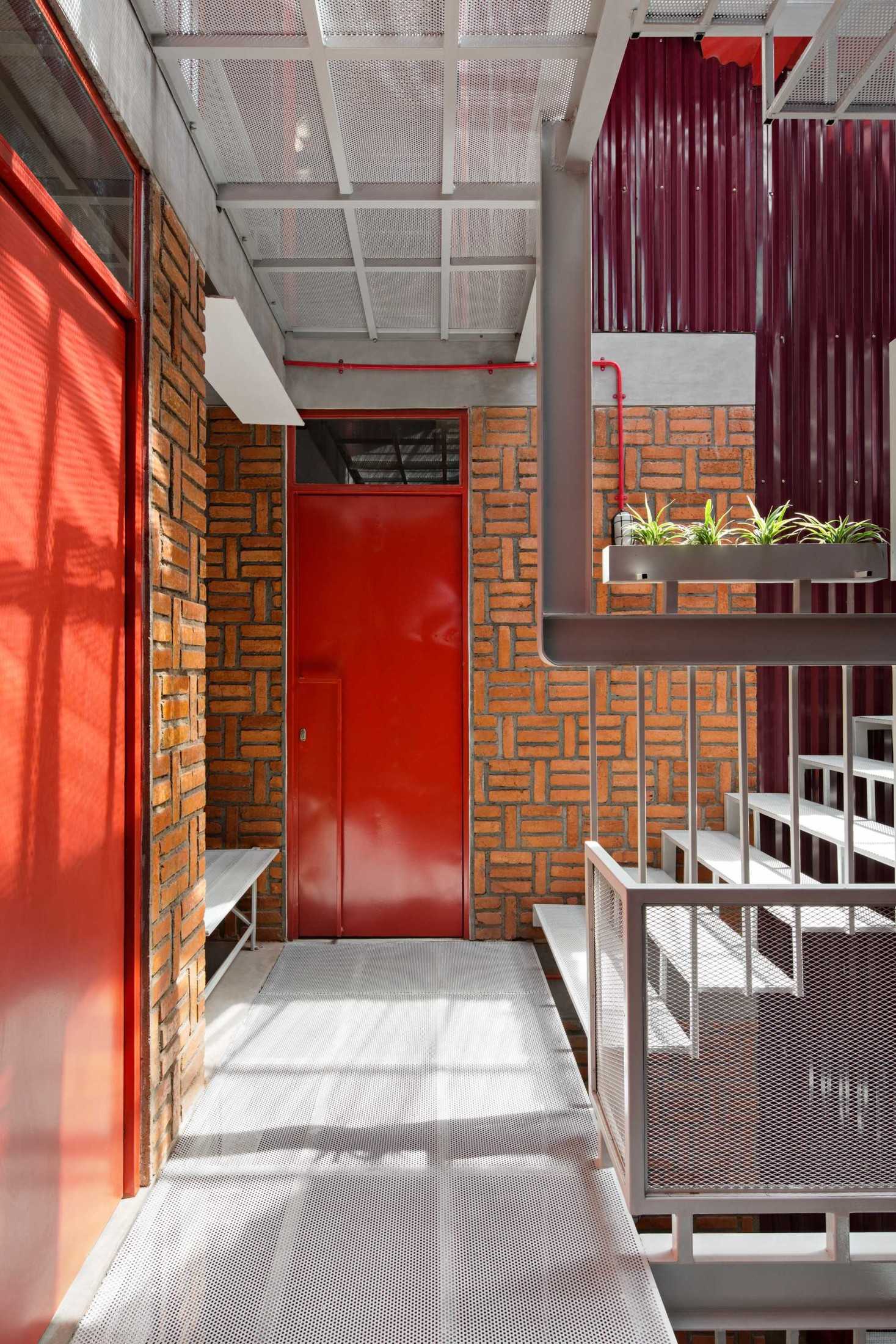 Ismail Solehudin Architecture Stack By Step Red Zone Boarding House Bogor, Jawa Barat, Indonesia Bogor, Jawa Barat, Indonesia Ismail-Solehudin-Architecture-Stack-By-Step-Red-Zone-Boarding-House  131943