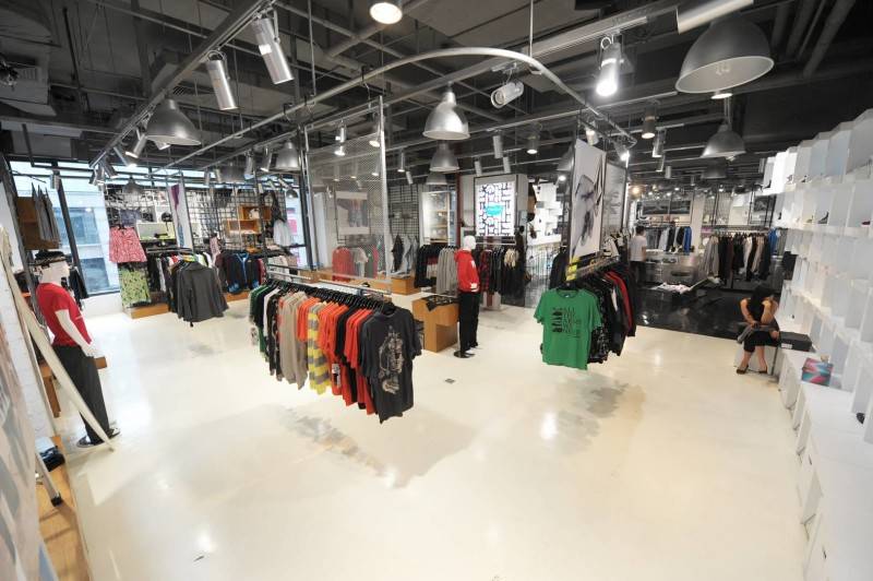 Tau Architect Source Store At Shanghai China China Shop-Inside Industrial 3691