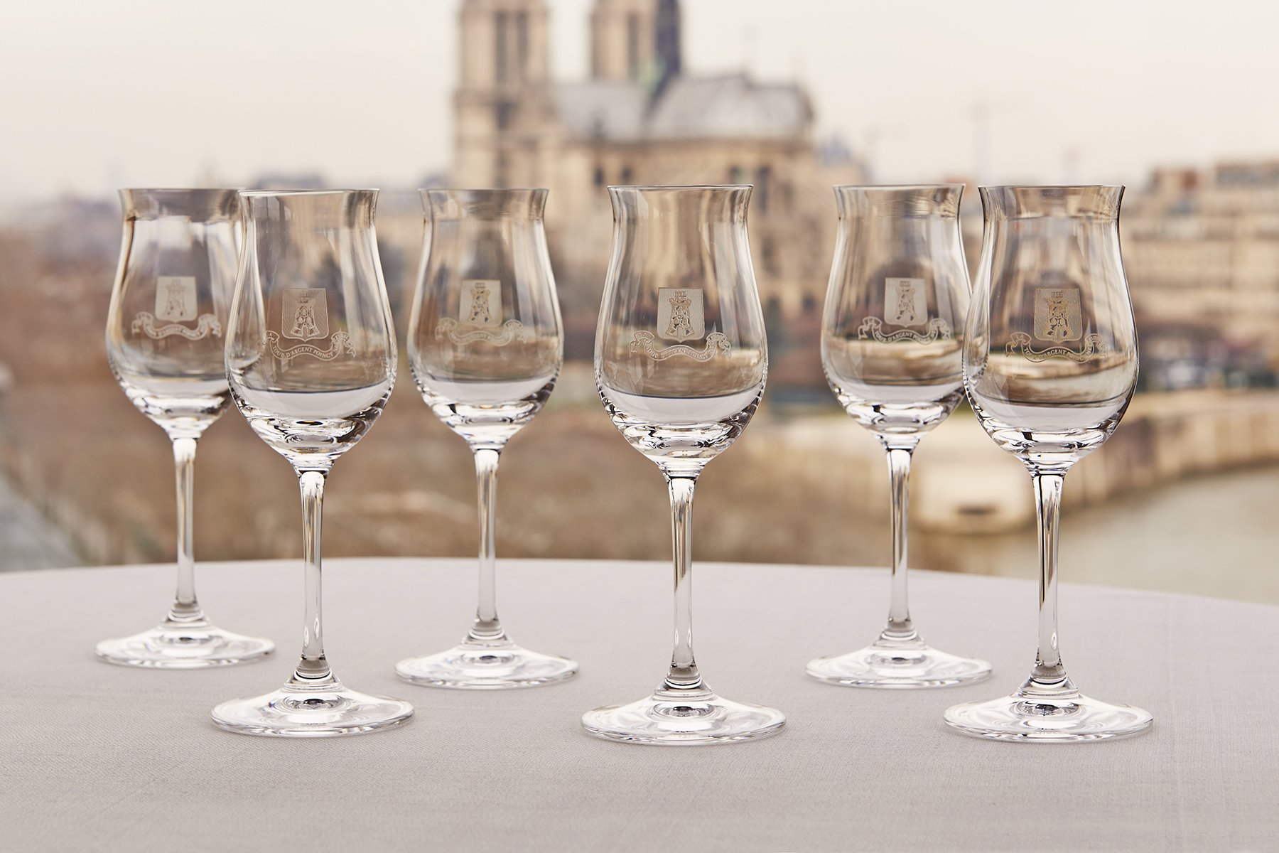 SUITE DE SIX VERRES A COGNAC