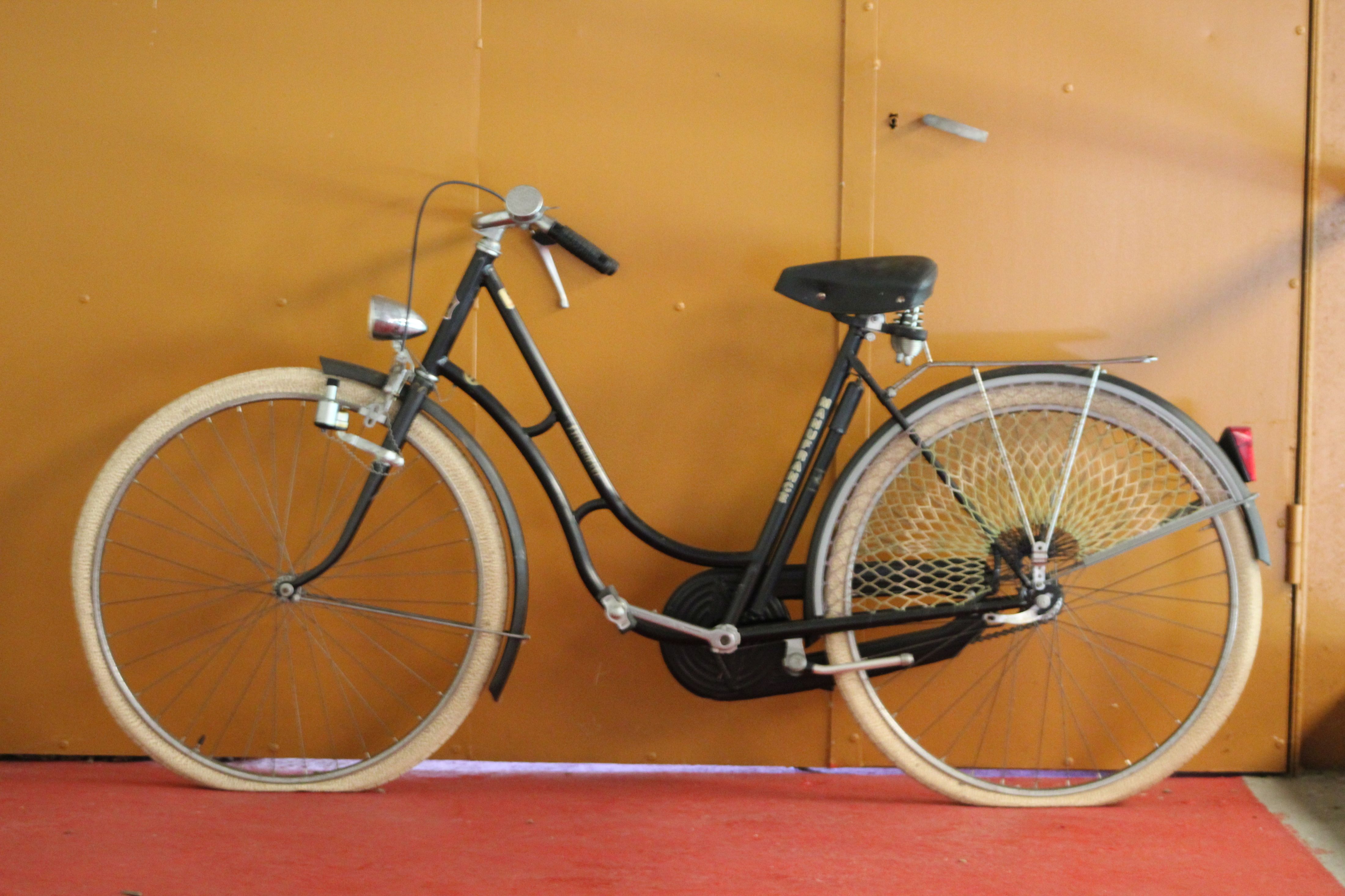 Vélo Rétro Hirondelle - Transmission Directe - Occasion