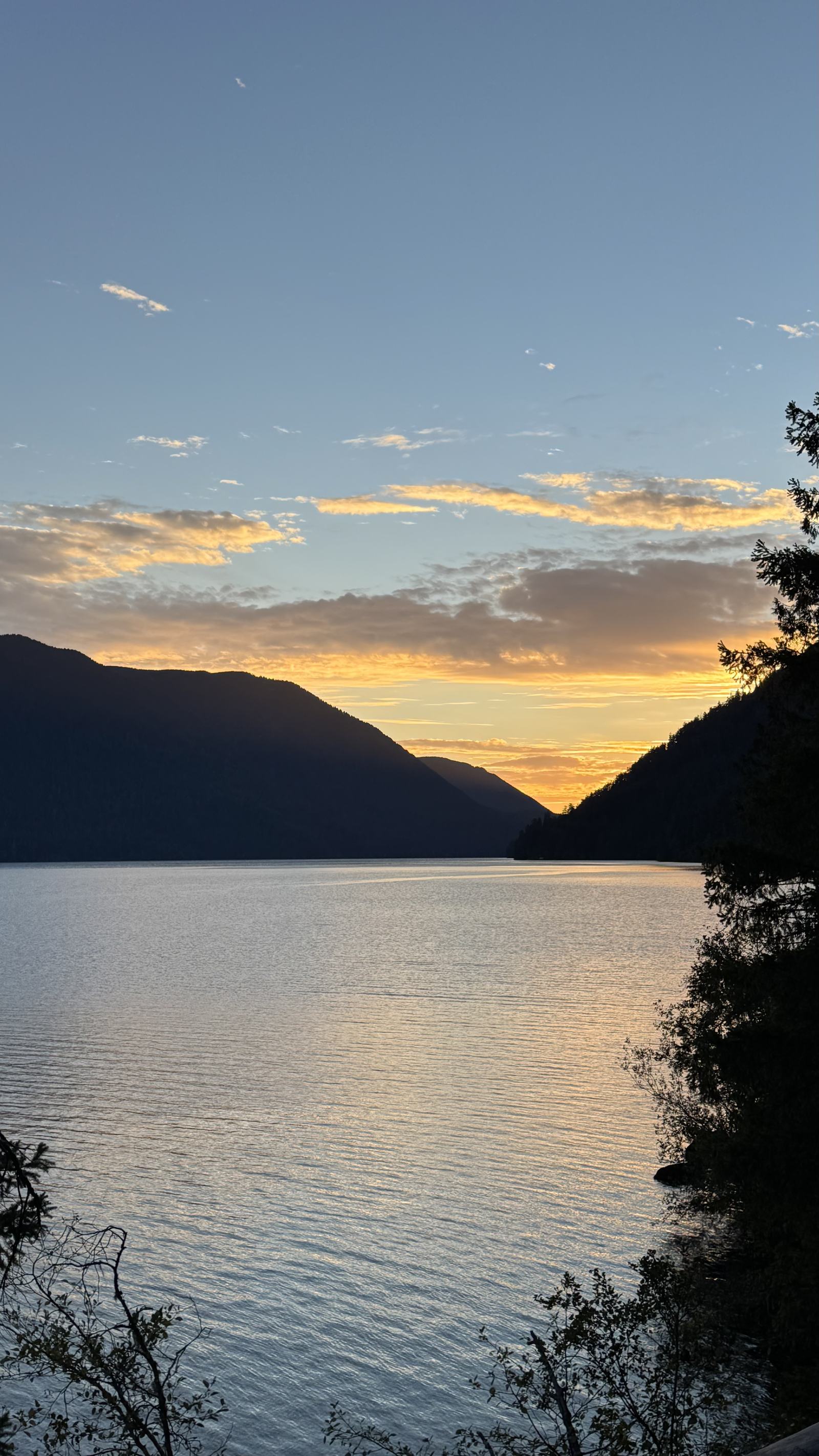 A sunset at Lake Crescent, WA