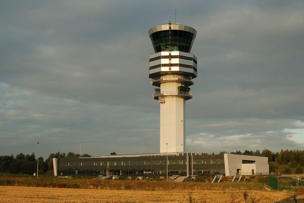 Air traffic controllers to strike on Tuesday
