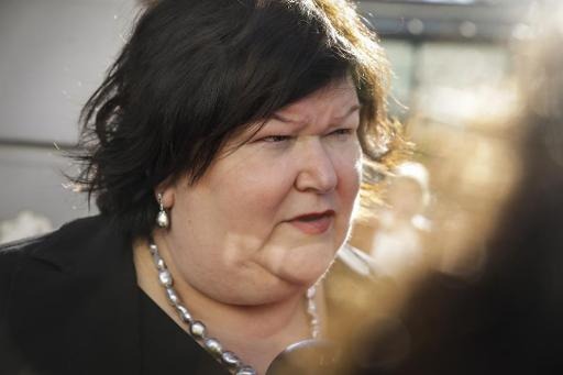 Maggie De Block wants equal rights for all workers