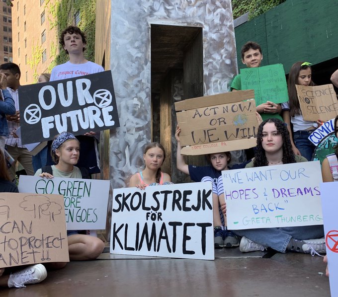 Greta Thunberg leads New York climate demonstration