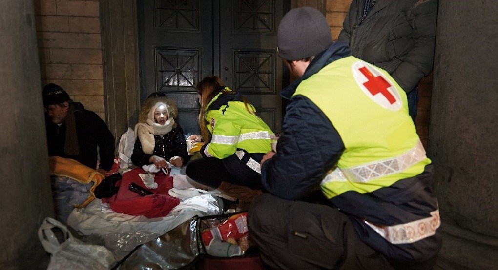 Red Cross implements &#8216;Winter plan&#8217; for homeless people on Brussels streets