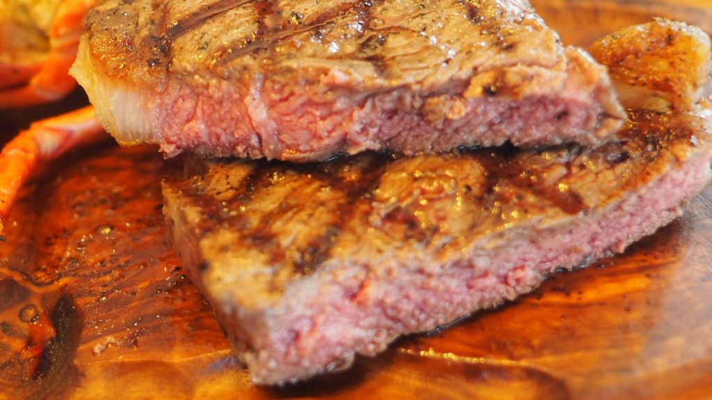 Limit red meat consumption to two small steaks a week, says Federal Health Council
