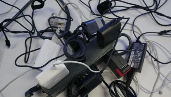 European Parliament wants universal phone charger for all brands