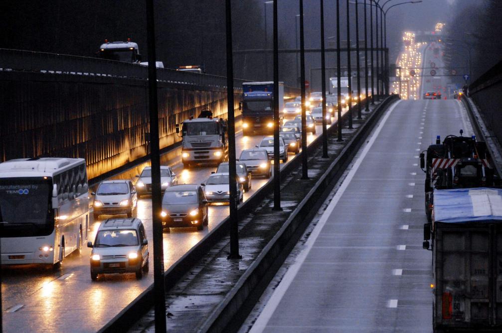Brussels considers telework as solution to traffic congestion