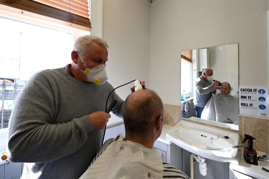 Belgium to study hairdressers&#8217; impact on Covid-19 spread