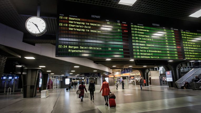 Midi station begins testing international arrivals 