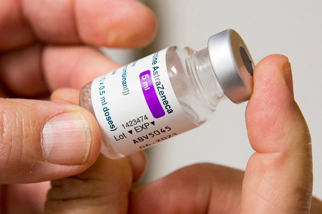 Belgium won&#8217;t halt AstraZeneca vaccinations after suspension in Denmark