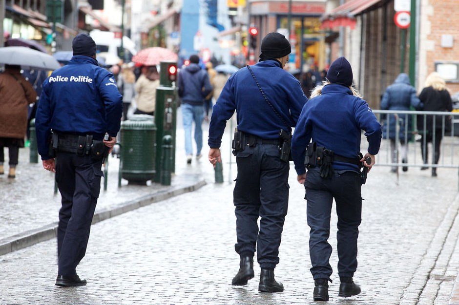 Headscarves: Can the Belgian police truly be diverse and neutral at the same time?  