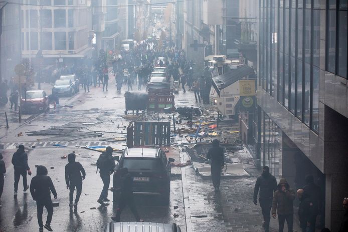 Refusing protests will not prevent riots, Etterbeek mayor says