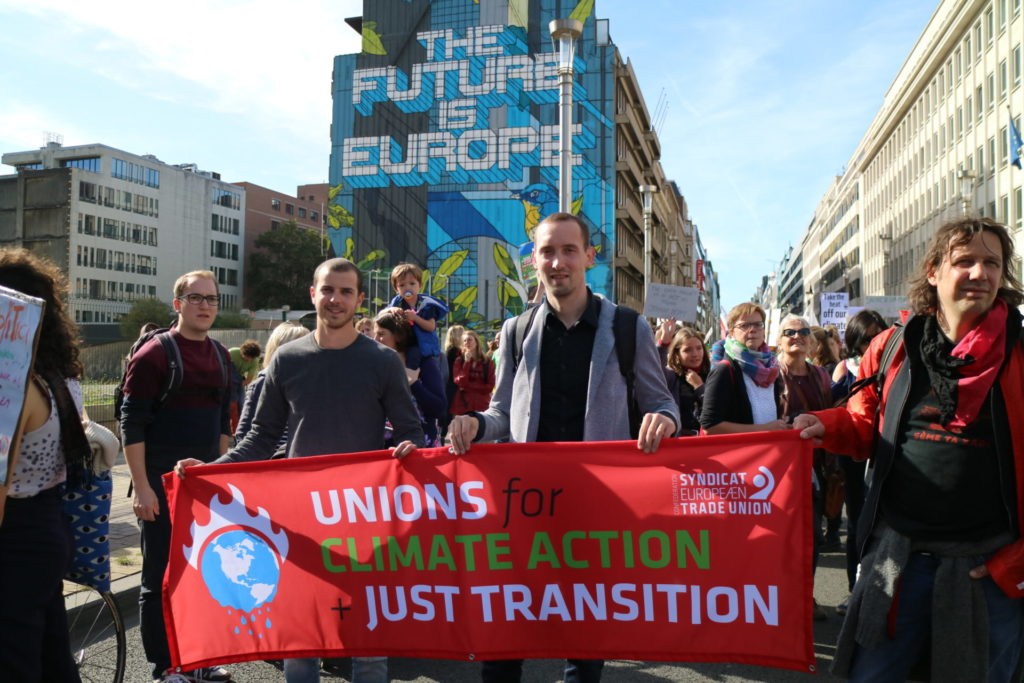 ‘No jobs on a dead planet&#8217;: trade unions call for urgent climate action