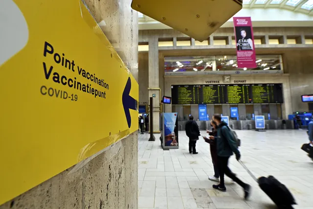 Brussels put an end to &#8216;booster shopping&#8217; in train stations