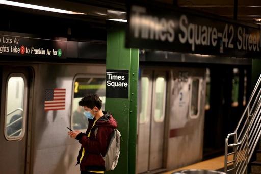 Woman dies after being pushed onto subway tracks in New York