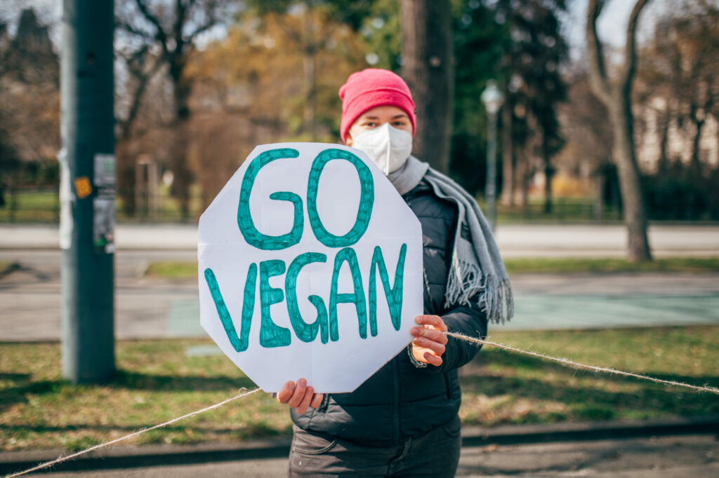 Plant Based Treaty: Appeals for vegan climate agreement