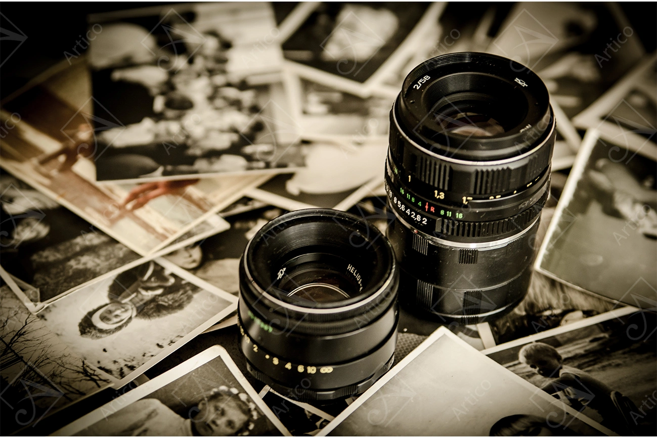 Camara-12 Articoo - Vintage photography with a vintage camera. Vintage lens equipment. Black film for objects - Articoo_255975