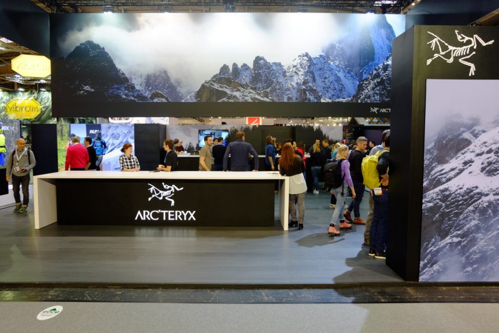 Stand Arc'Teryx