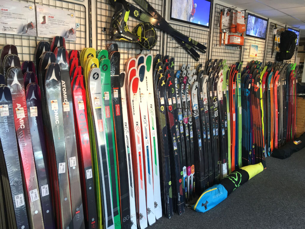 80 modèles de ski de rando en stock chez Montania Sport