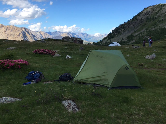 Bivouac sous la tente Seatosummit Telos 2