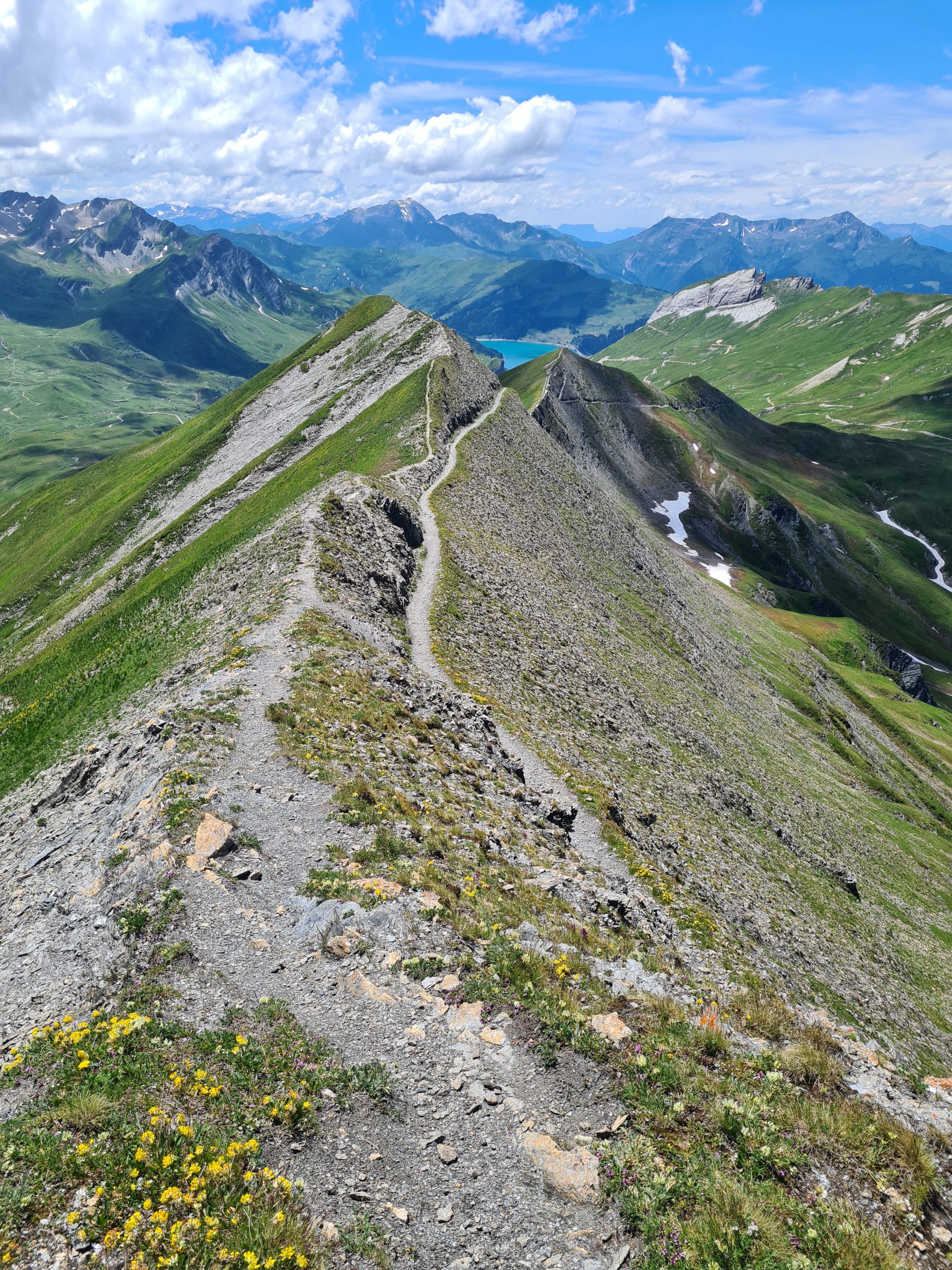 Sur le fil de l'arête