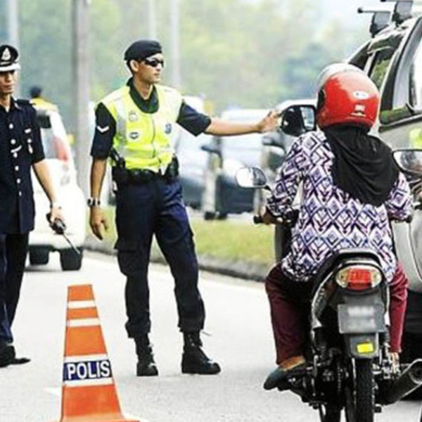 Car Insurance in Malaysia: From Self-Accident Claims to Motorcycle Road Tax
