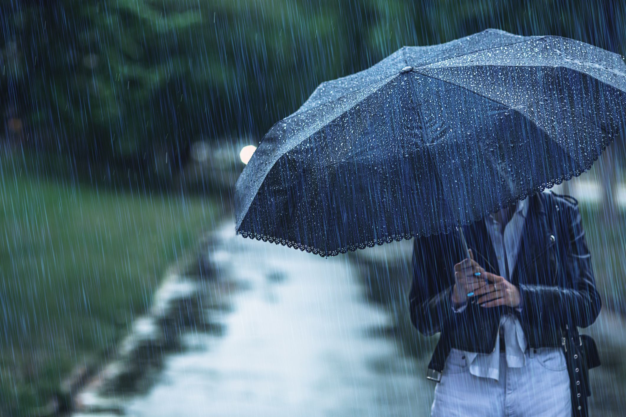 Myth: You’ll catch a cold from stepping outside with wet hair