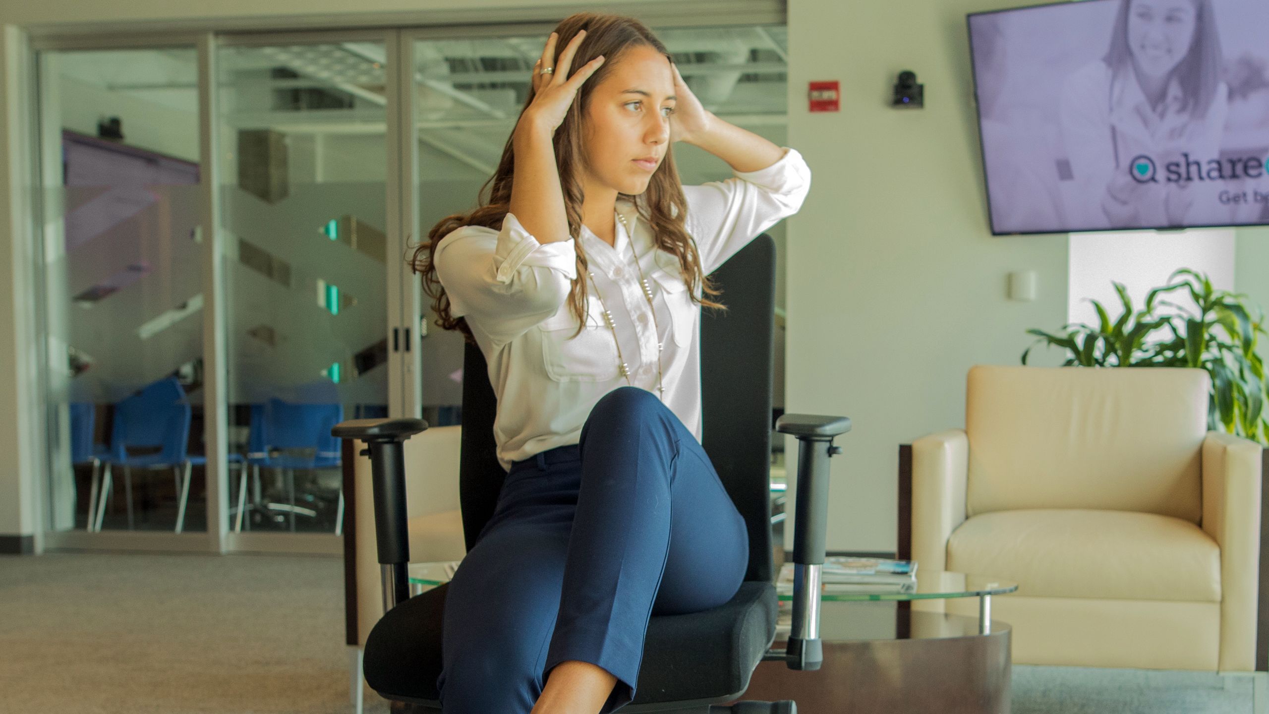 Chair Crunches With A Twist