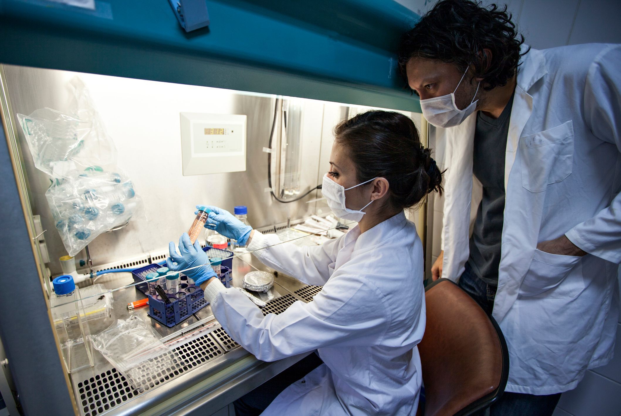 Late 1940s: Bacteria gets stronger