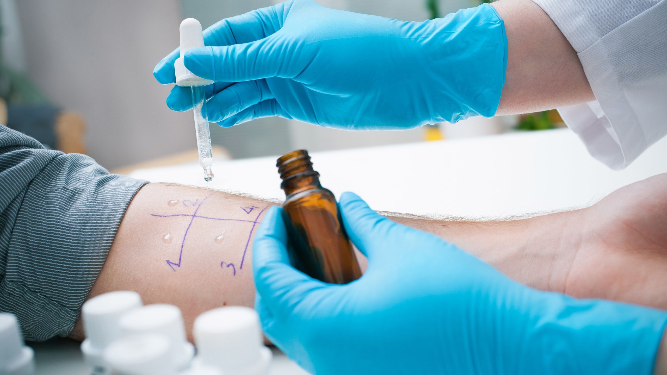 People with egg allergies can be vaccinated