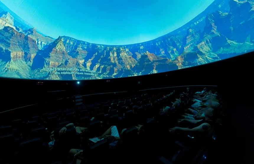 Planetario relajado familiar